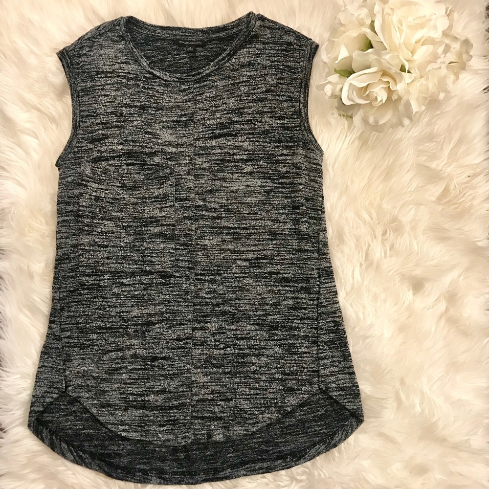 Banana Republic | Gray Tank